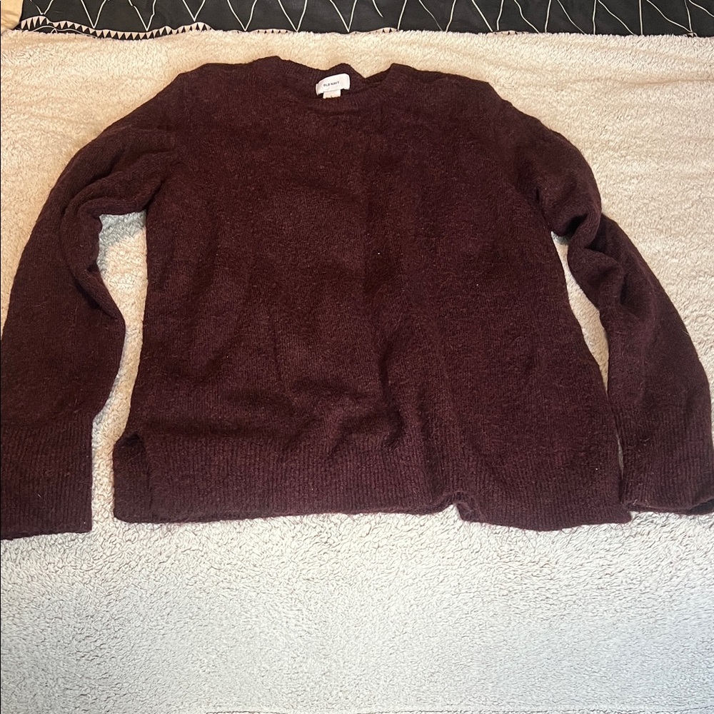 Old Navy Maroon Crewneck Sweater